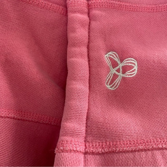 Aritzia TNA pink vintage zip up - Picture 5 of 6